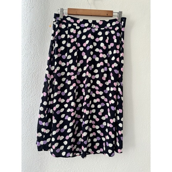 Talbots Wraparound Purple Pink White Side Button Leaf Print Skirt 8P Modest - Picture 9 of 12
